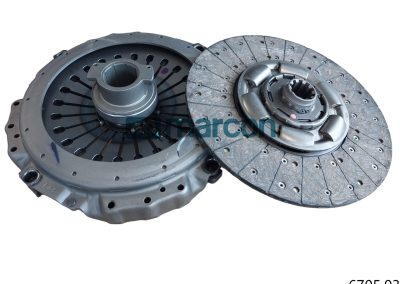 6705.03 – 3400 000 359:80S – KIT DE EMBREAGEM REMANUFATURADO. MBB (1542+5705+3390) ONIBUS 0-500 OM-926-LA (APÓS 09/2003)
